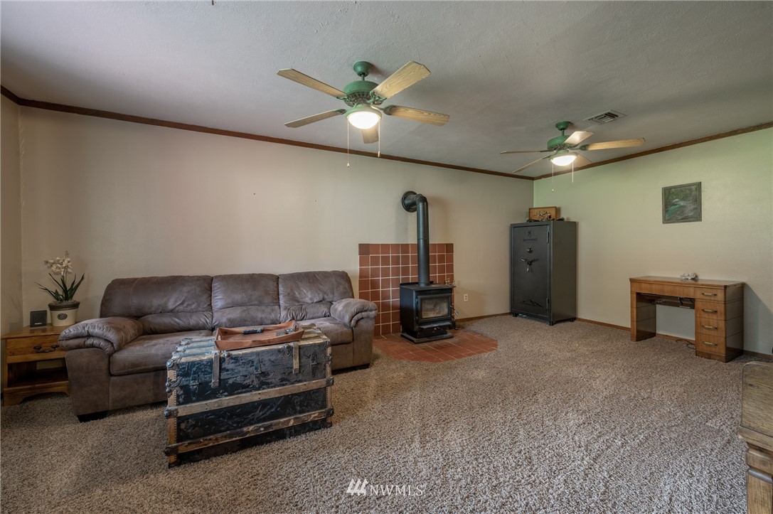 3680 West Malaga Road Malaga, WA 98828 - Photo 16 of 36 Gallery Image 16