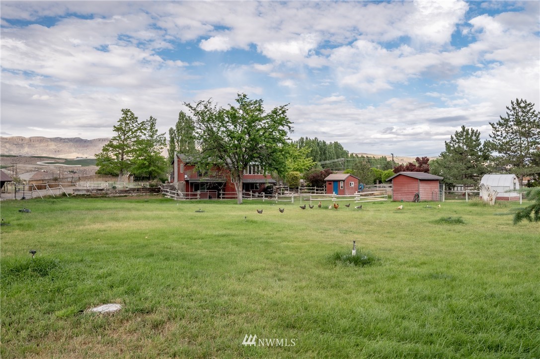 3680 West Malaga Road Malaga, WA 98828 - Photo 26 of 36 Gallery Image 26
