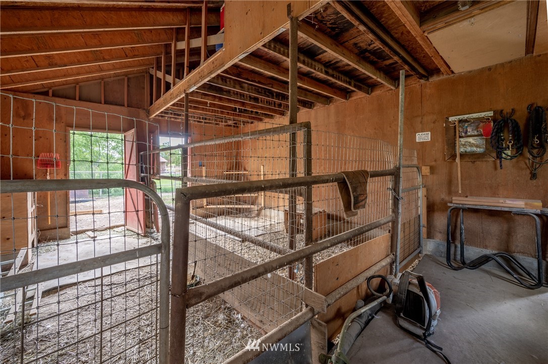 3680 West Malaga Road Malaga, WA 98828 - Photo 30 of 36 Gallery Image 30