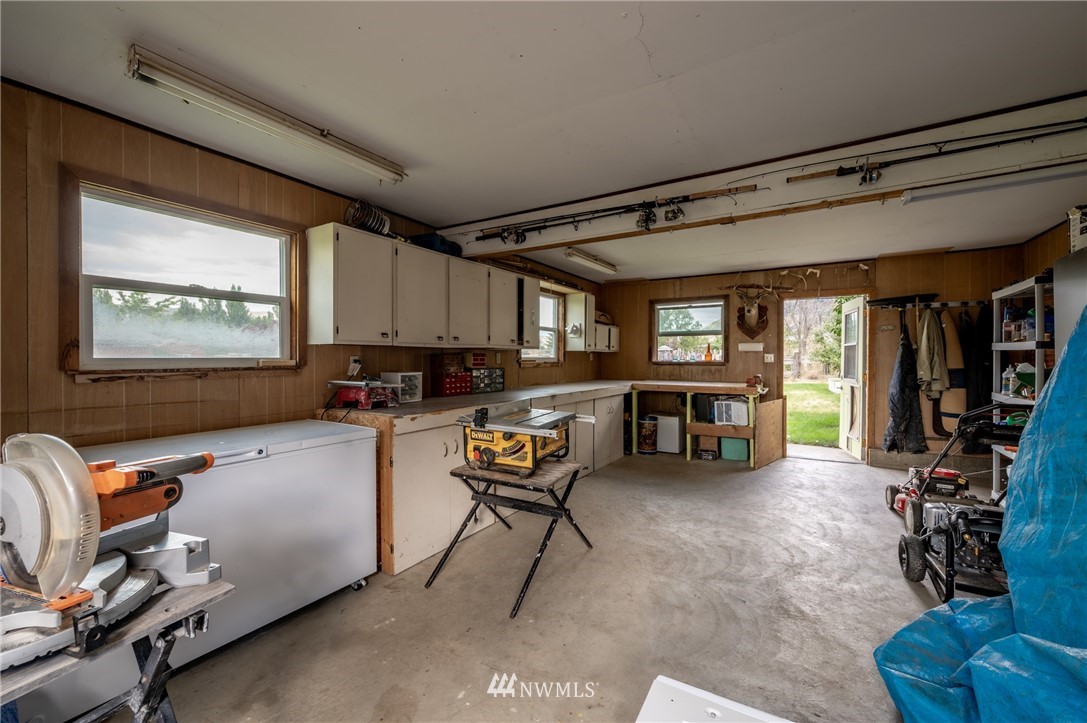 3680 West Malaga Road Malaga, WA 98828 - Photo 32 of 36 Gallery Image 32