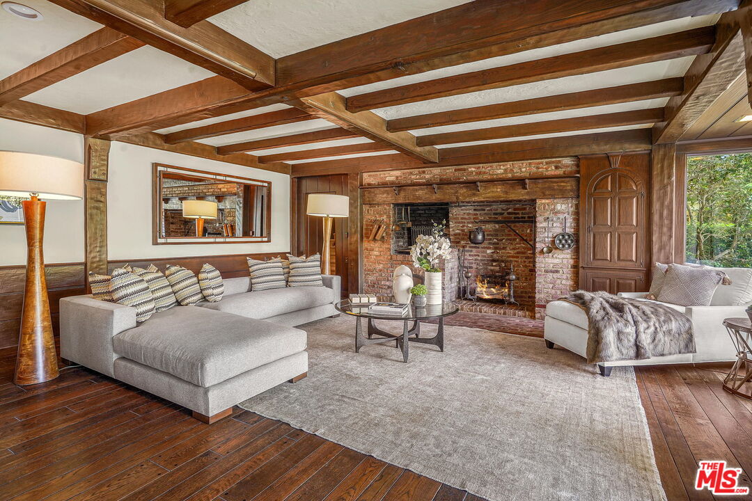 814 Foothill Road Beverly Hills, CA 90210 - Photo 16 of 44