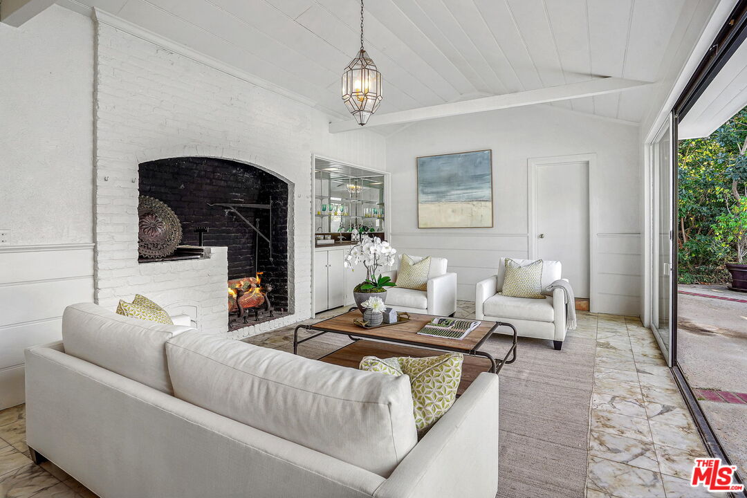 814 Foothill Road Beverly Hills, CA 90210 - Photo 32 of 44