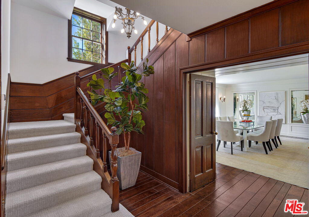 814 Foothill Road Beverly Hills, CA 90210 - Photo 8 of 44