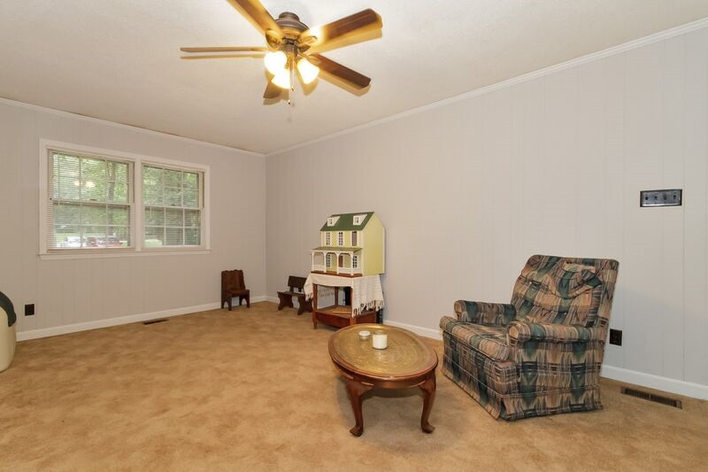 4532 Holloman Road Durham, NC 27703 - Photo 9 of 20 Photo 9