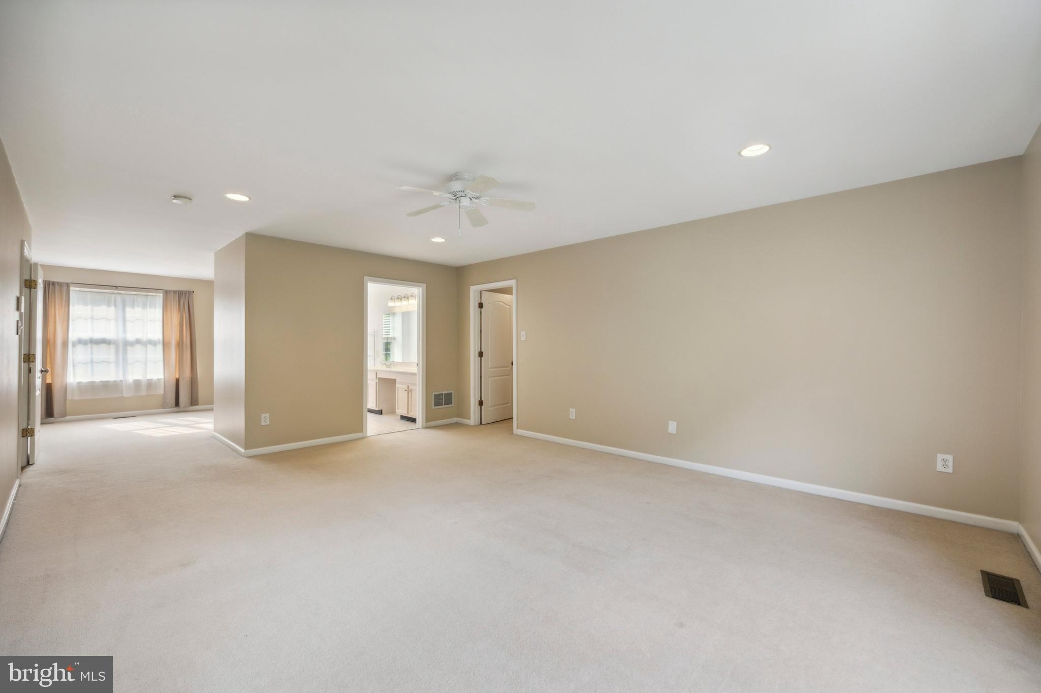 411 Knolls Road West Chester, PA 19382 - Photo 13 of 34 master bedroom