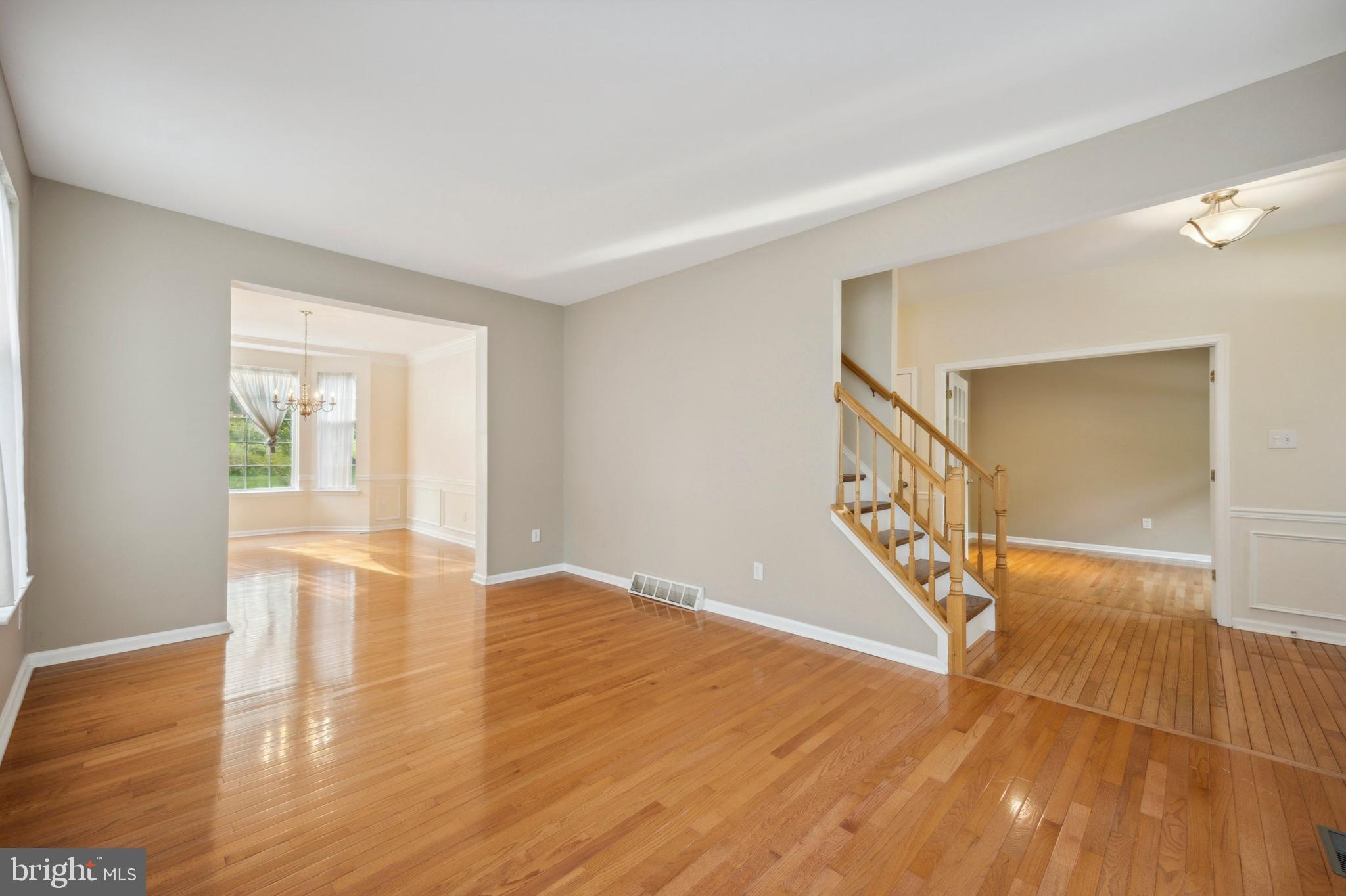 411 Knolls Road West Chester, PA 19382 - Photo 21 of 34 living room