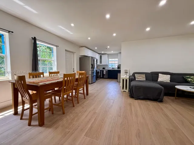 $3,500 | 15800 Northeast 15th Avenue, North Miami Beach, FL 33162