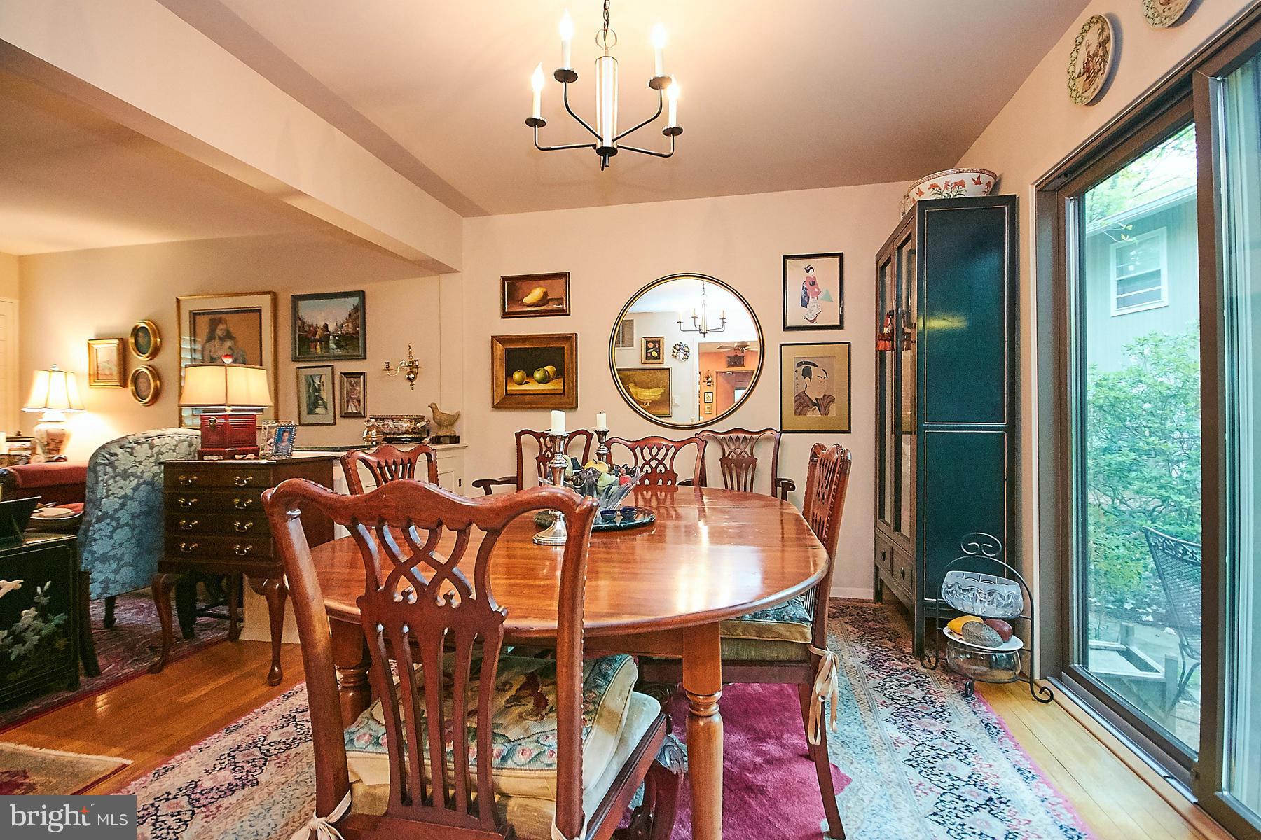 1422 Aldenham Lane Reston, VA 20190 - Photo 9 of 30 Dining Room