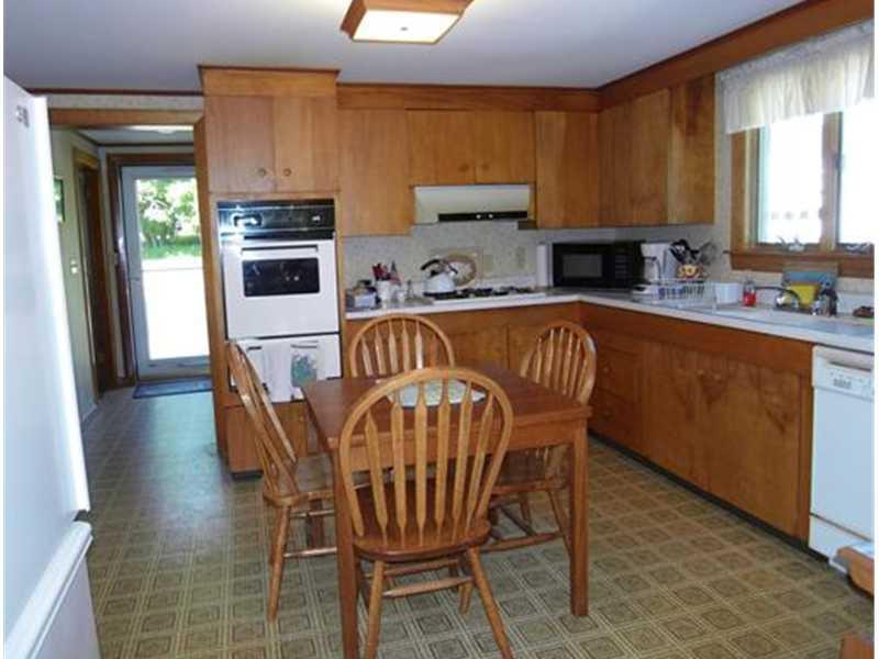 1109 Main Street Bangor, ME 04401 - Photo 3 of 20 Kitchen.