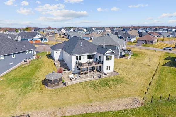 $650,000 | 10712 28th Street Northeast, St. Michael, MN 55376