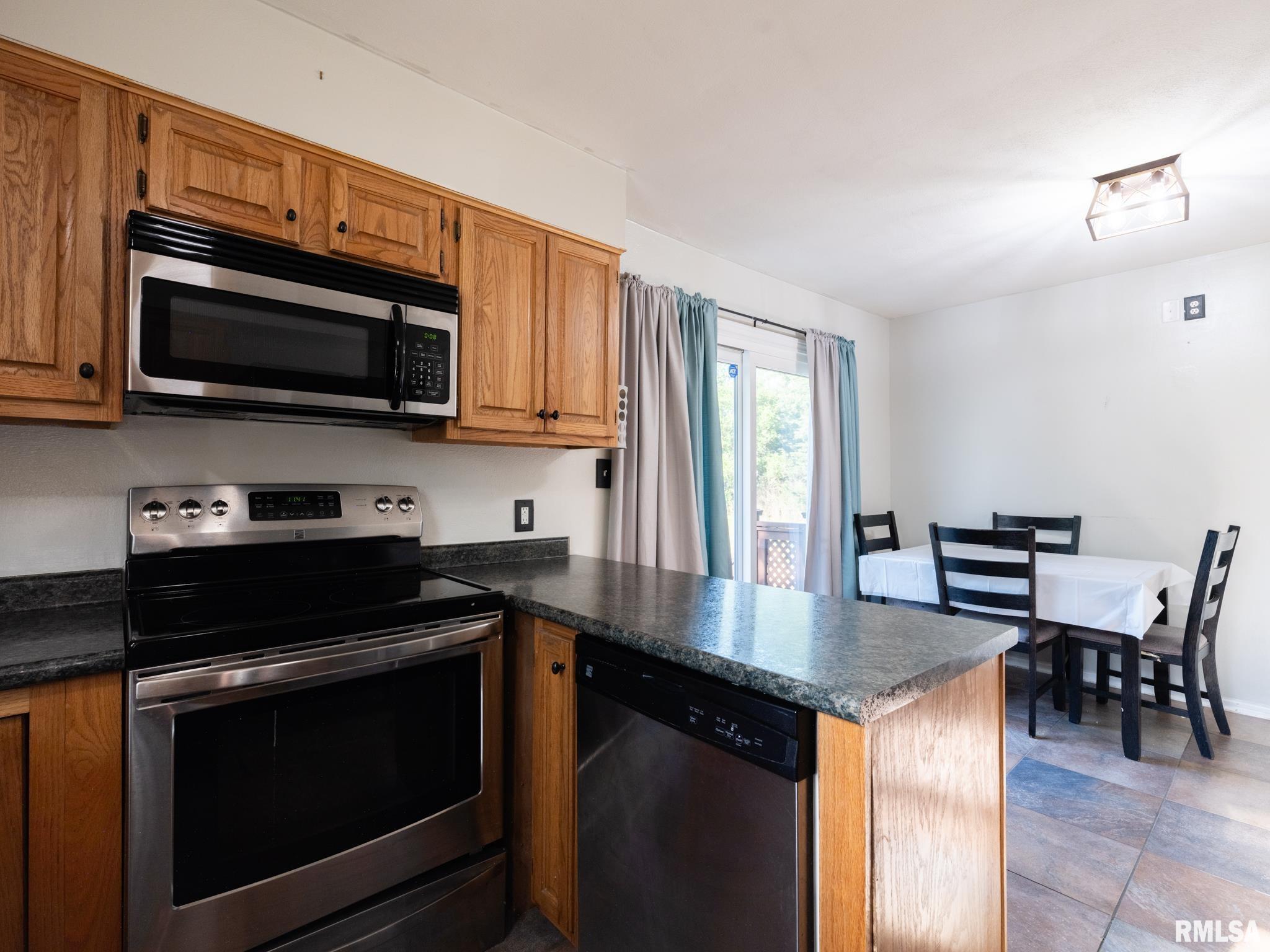 13082 Laurel Street Manito, IL 61546 - Photo 18 of 52