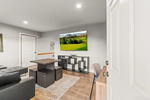 $1,150,000 | 2870 North Twin Oaks Valley Road, San Marcos, CA 92069