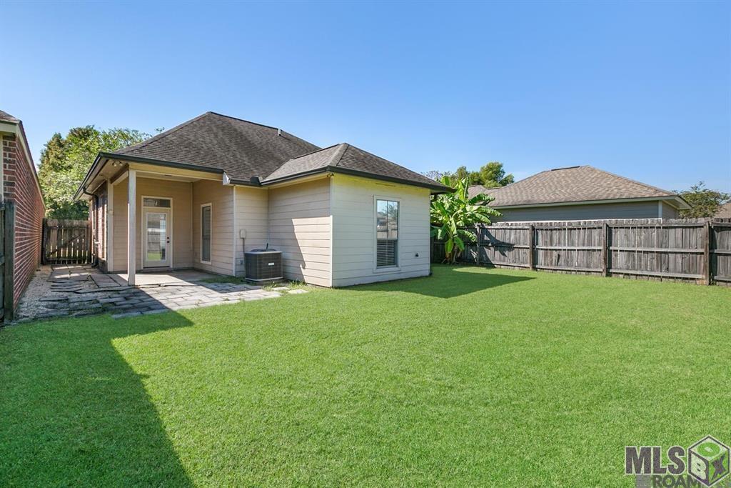 9541 Summer Pointe Avenue Baton Rouge, LA 70810 - Photo 12 of 25