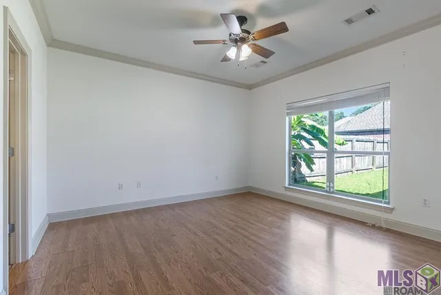 $2,000 | 9541 Summer Pointe Avenue, Baton Rouge, LA 70810