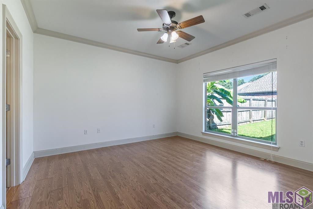 9541 Summer Pointe Avenue Baton Rouge, LA 70810 - Photo 8 of 25