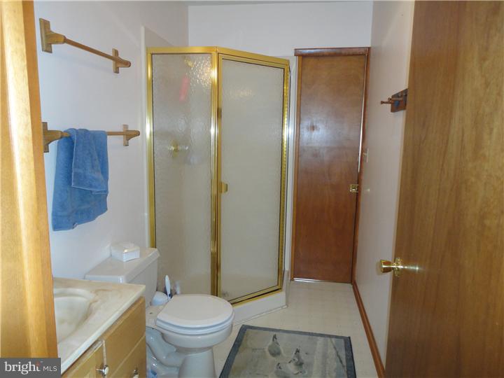 381 Juliustown Road Juliustown, NJ 08022 - Photo 12 of 23