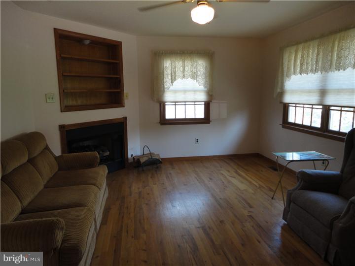 381 Juliustown Road Juliustown, NJ 08022 - Photo 6 of 23