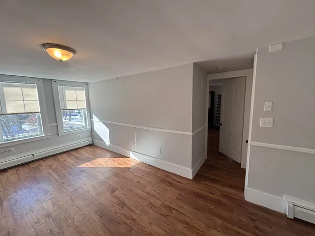 $1,800 | 11 Pearl Lane, Unit 3, Farmington, NH 03835