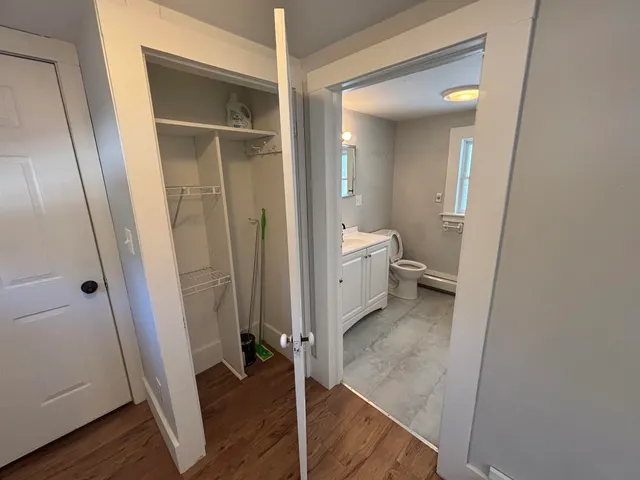 $1,800 | 11 Pearl Lane, Unit 3, Farmington, NH 03835