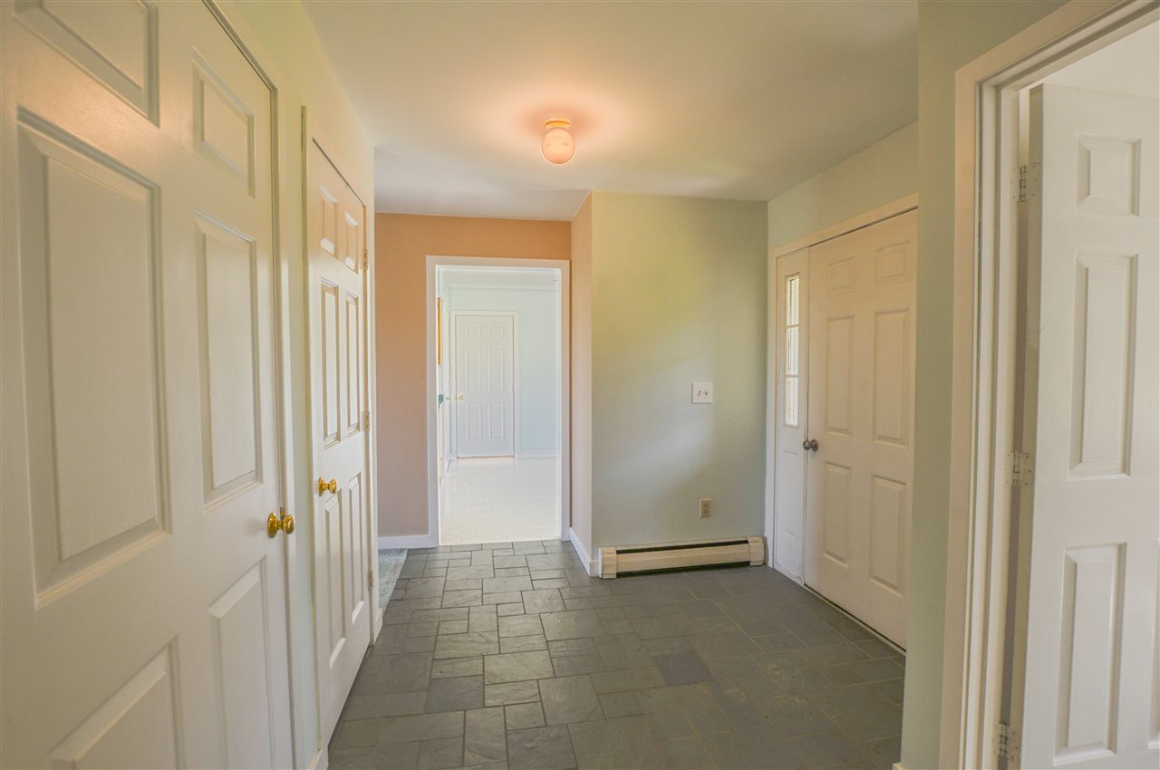 10 Bedford Road Piermont, NH 03779 - Photo 2 of 16 Gallery Image 2