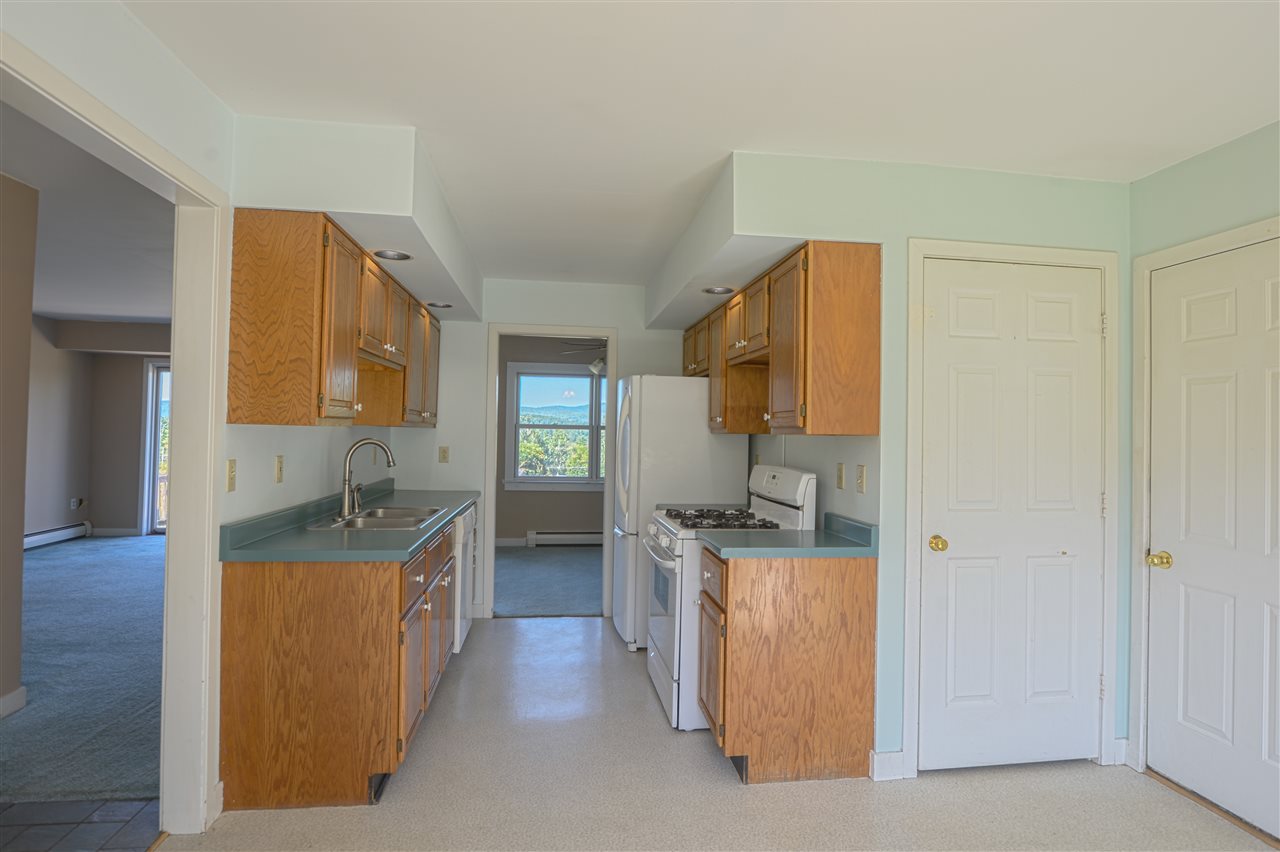10 Bedford Road Piermont, NH 03779 - Photo 3 of 16 Gallery Image 3