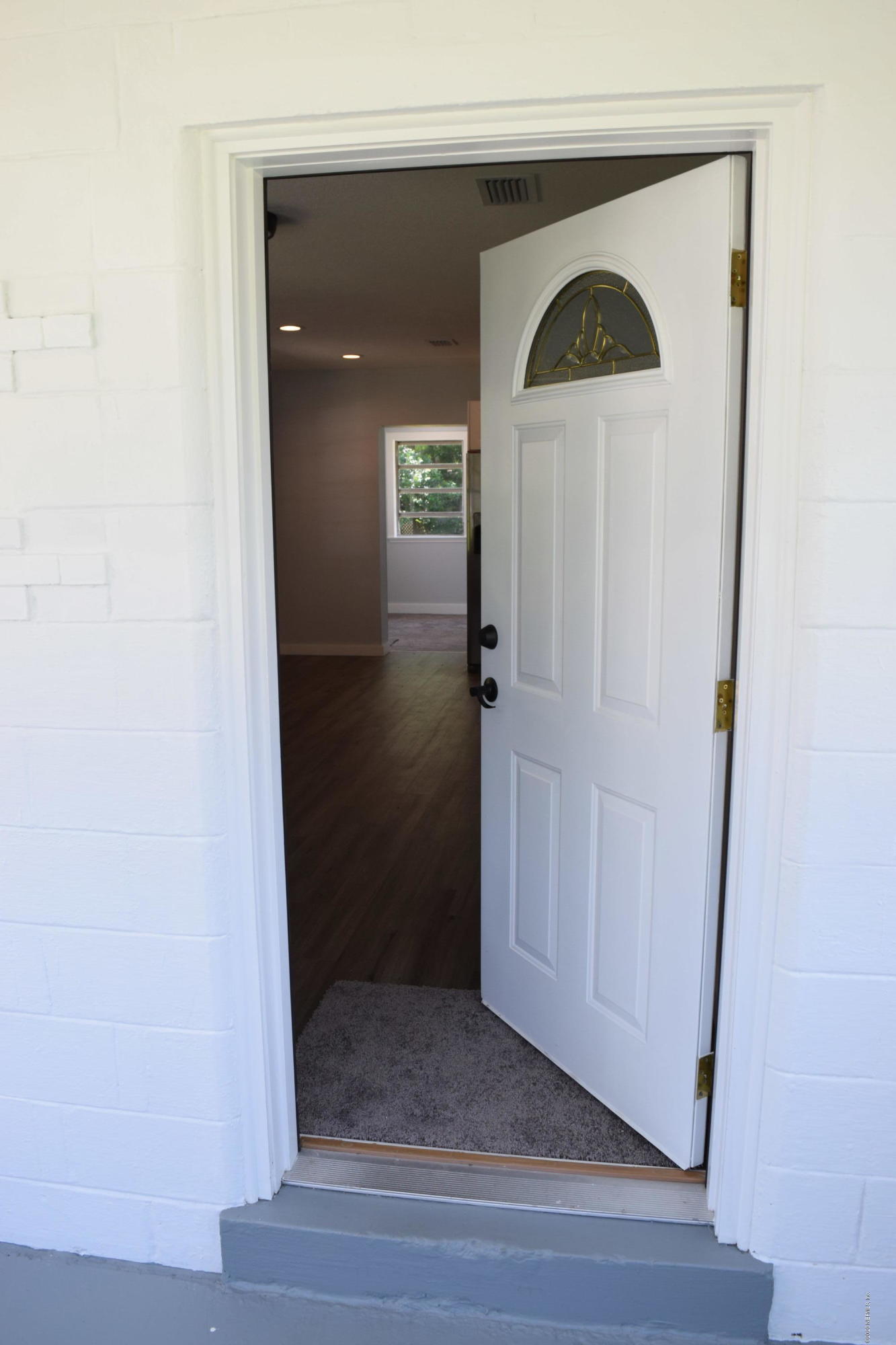 562 Sapelo Road Jacksonville, FL 32216 - Photo 14 of 53 2020-05-08 13.04.52