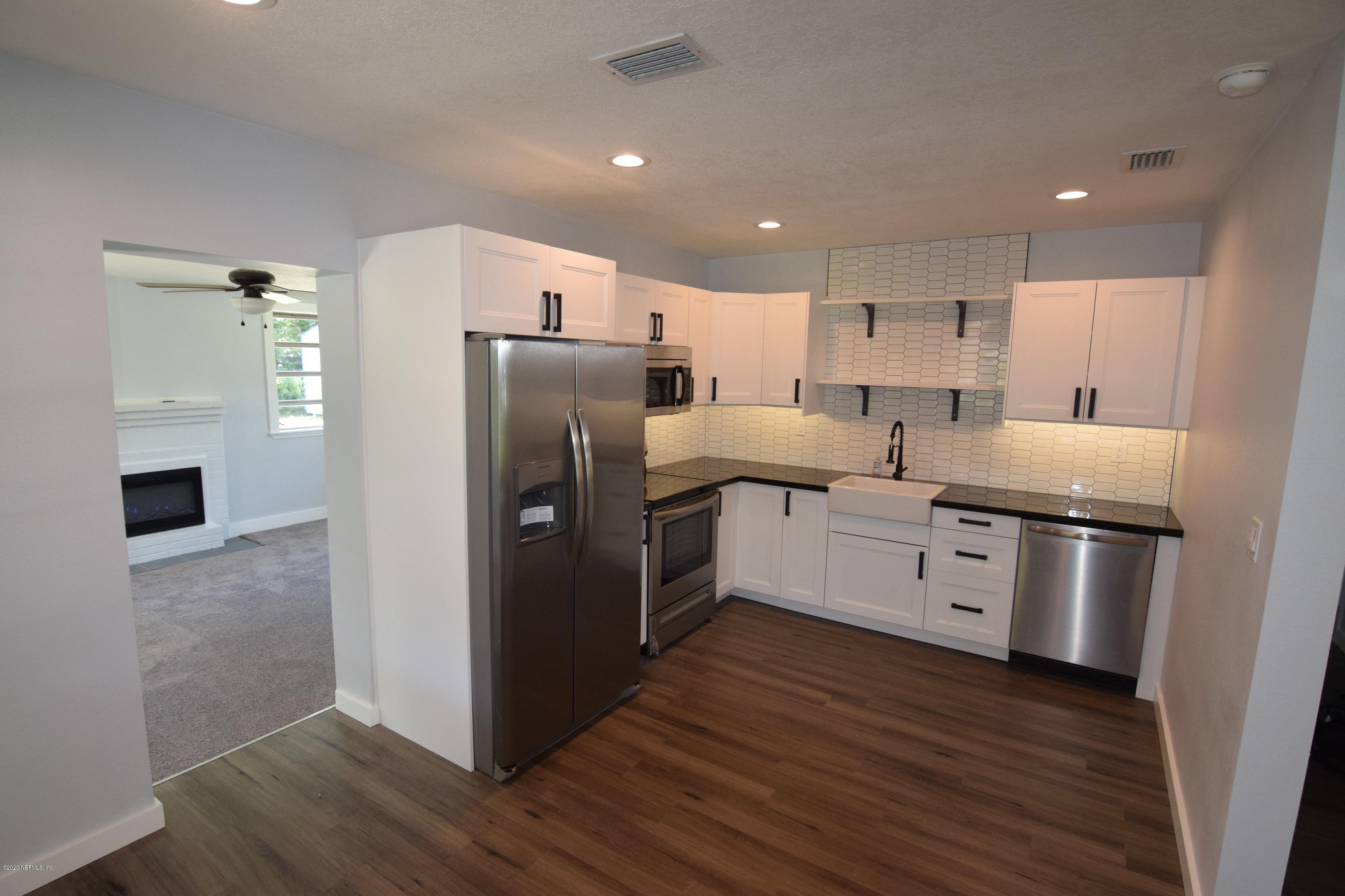 562 Sapelo Road Jacksonville, FL 32216 - Photo 17 of 53 2020-05-08 12.29.31