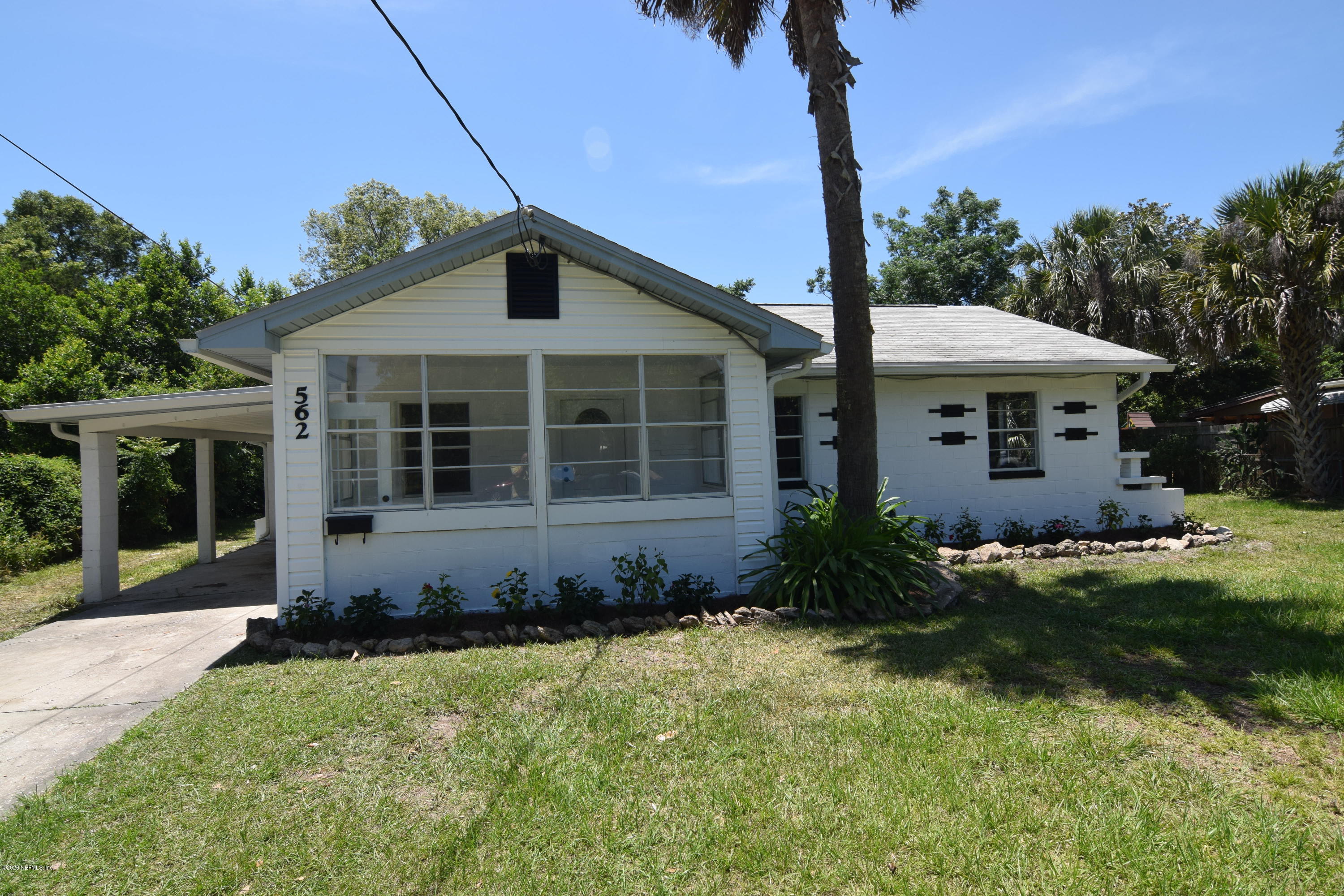 562 Sapelo Road Jacksonville, FL 32216 - Photo 7 of 53 2020-05-08 12.58.57