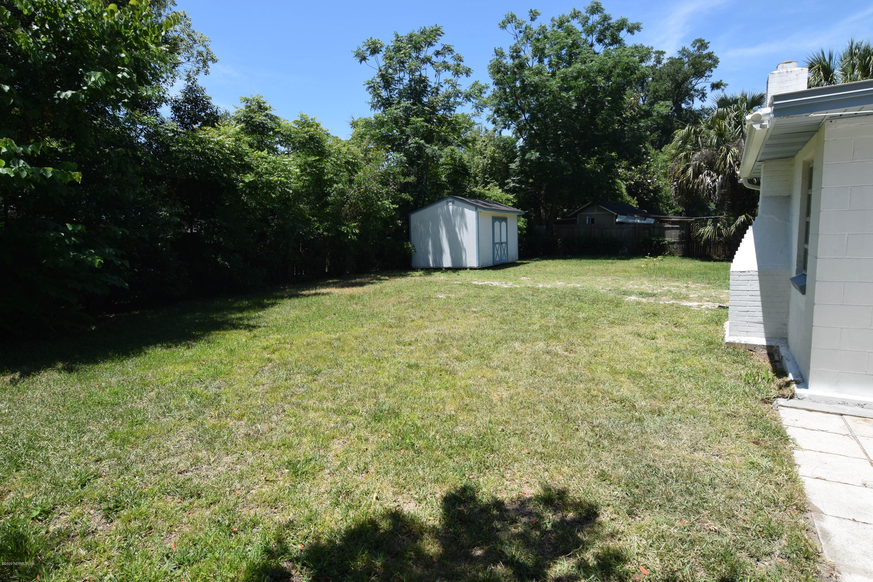 562 Sapelo Road Jacksonville, FL 32216 - Photo 8 of 53 2020-05-08 12.40.37