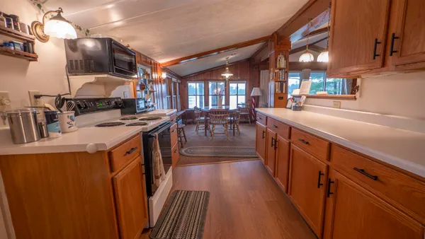 $1,317,500 | N2405 Long Cove Drive, Waupaca, WI 54981