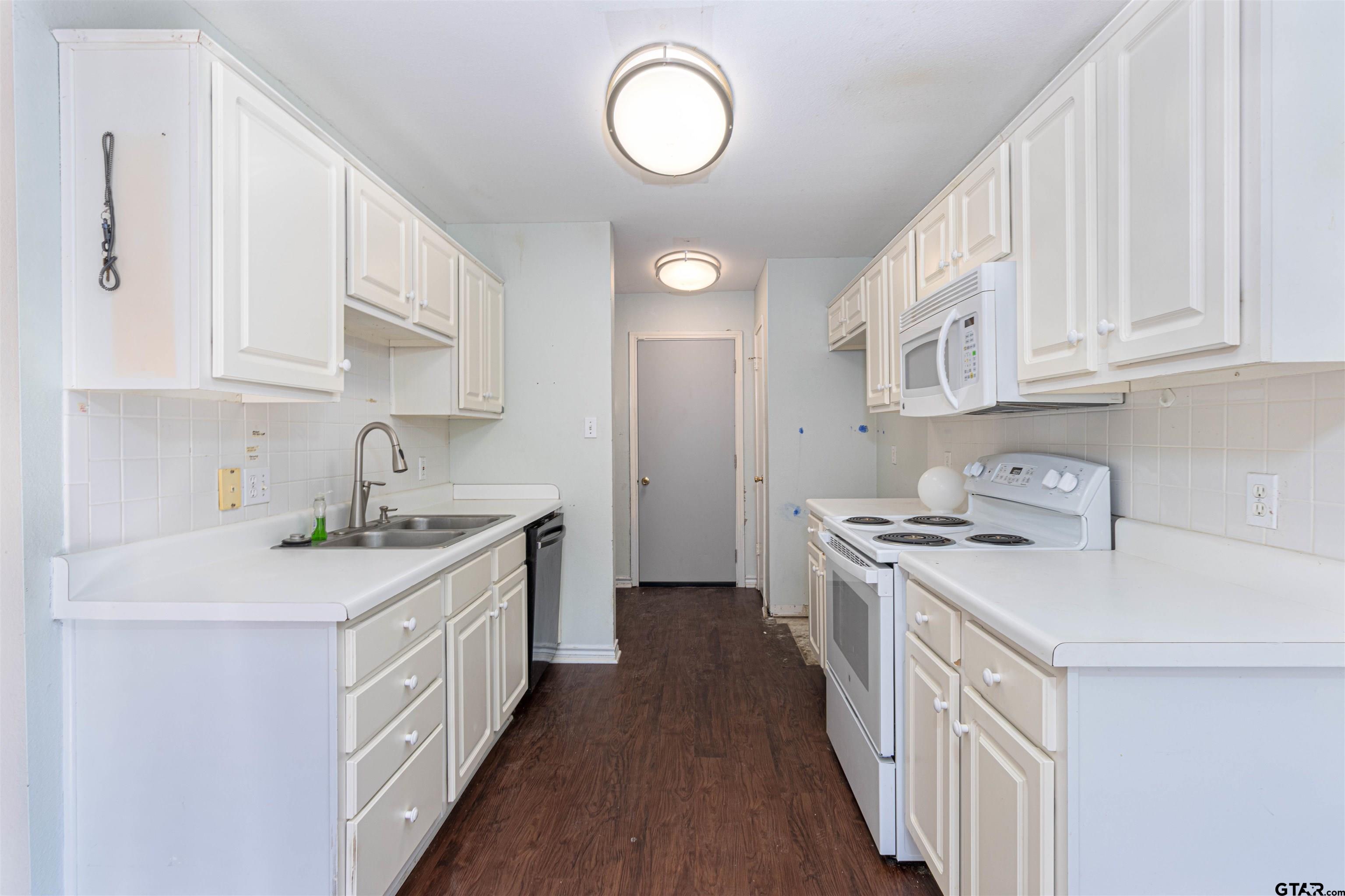 1202 Rice Road, Unit 113 Tyler, TX 75703 - Photo 11 of 21 Gallery Image 11