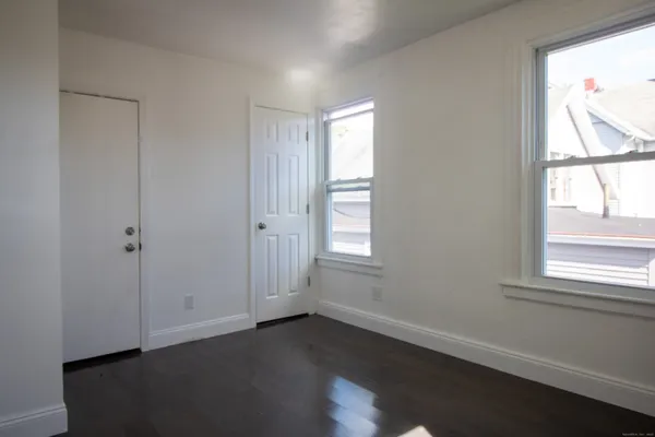 $1,895 | 78 West Street, Unit 2A, New London, CT 06320