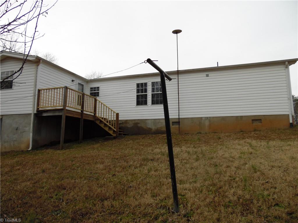 2169 Red Marshall Road Pelham, NC 27311 - Photo 4 of 15