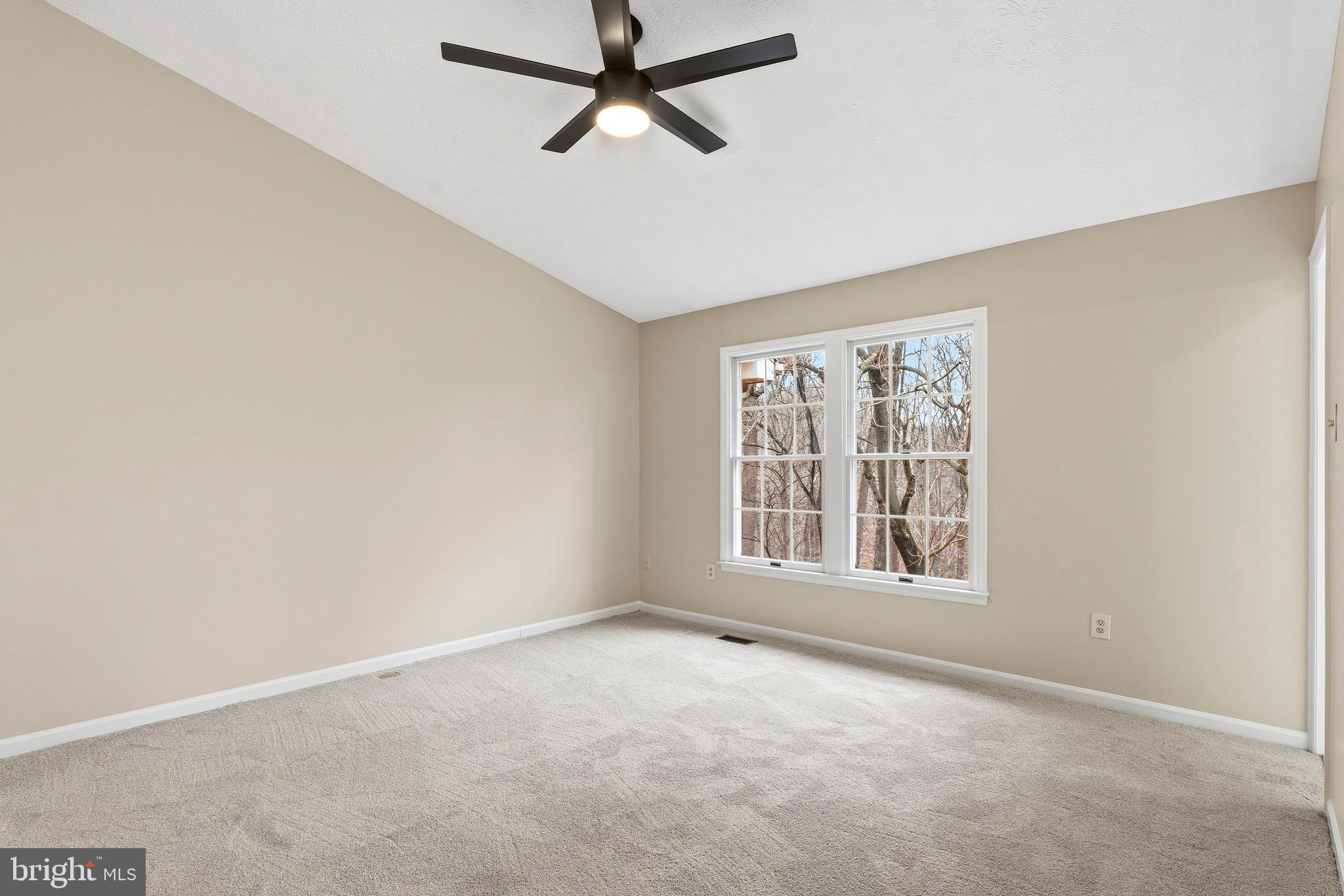 2717 Quarry Heights Way Baltimore, MD 21209 - Photo 28 of 58 an empty room with a window
