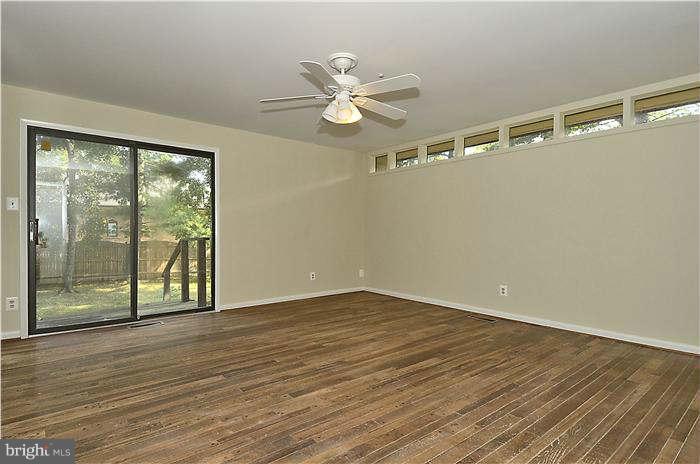 10005 Ormond Road Potomac, MD 20854 - Photo 15 of 29 Bedroom (Master)