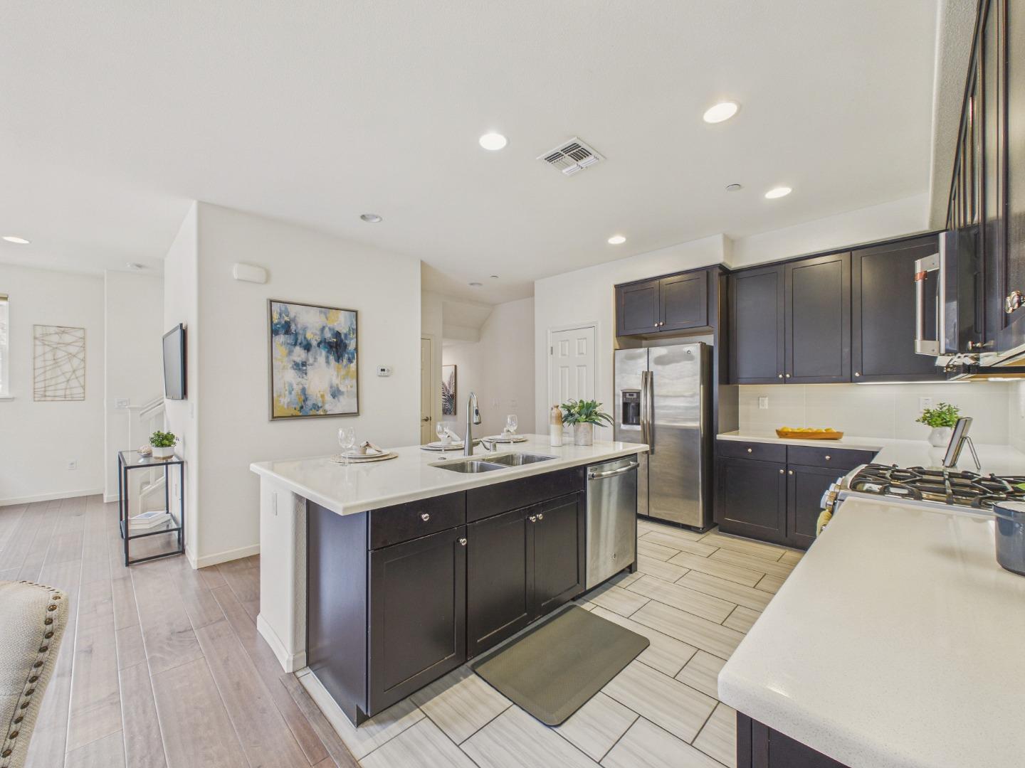 1575 Bleecker Street Milpitas, CA 95035 - Photo 7 of 28
