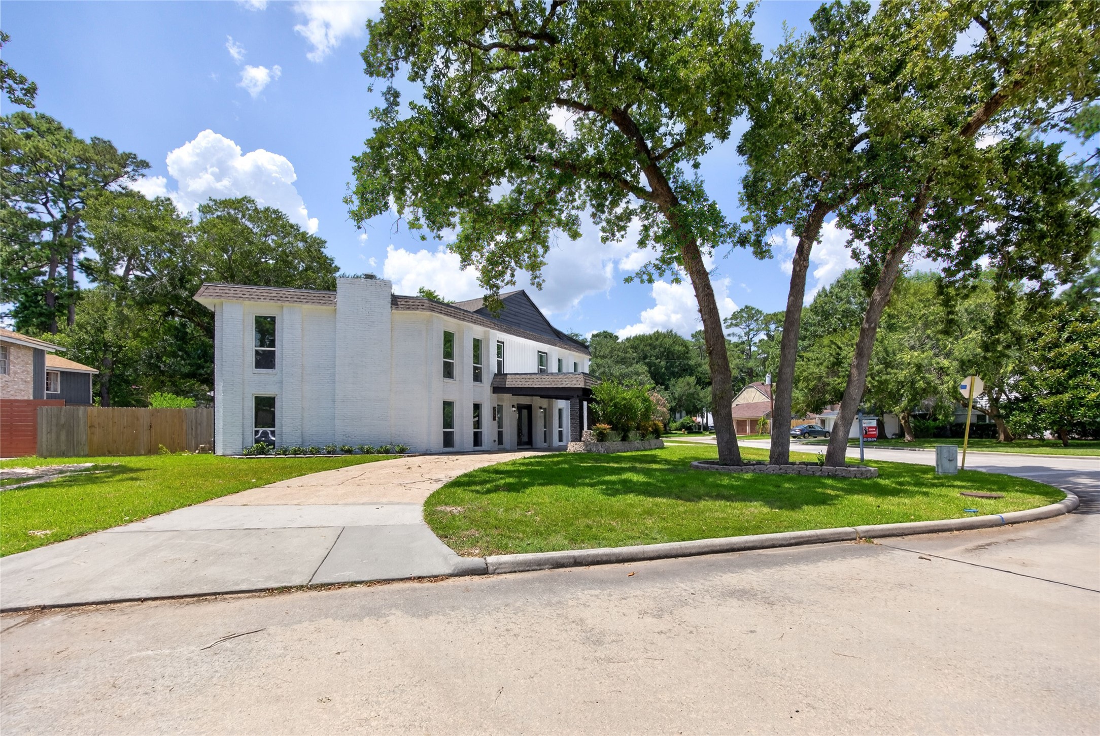 8002 Lichen Lane Spring, TX 77379 - Photo 4 of 50 This house features a circle driveway.