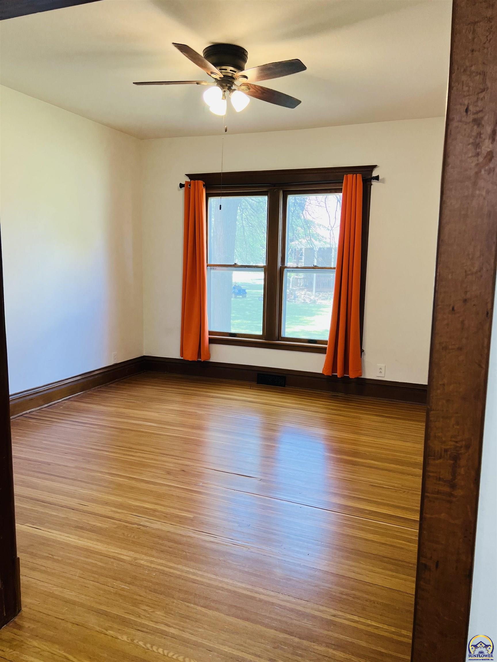 703 Pioneer Street Seneca, KS 66538 - Photo 17 of 40