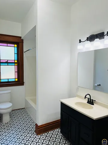 $235,000 | 703 Pioneer Street, Seneca, KS 66538