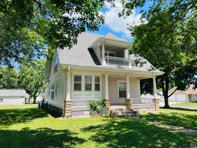 $235,000 | 703 Pioneer Street, Seneca, KS 66538