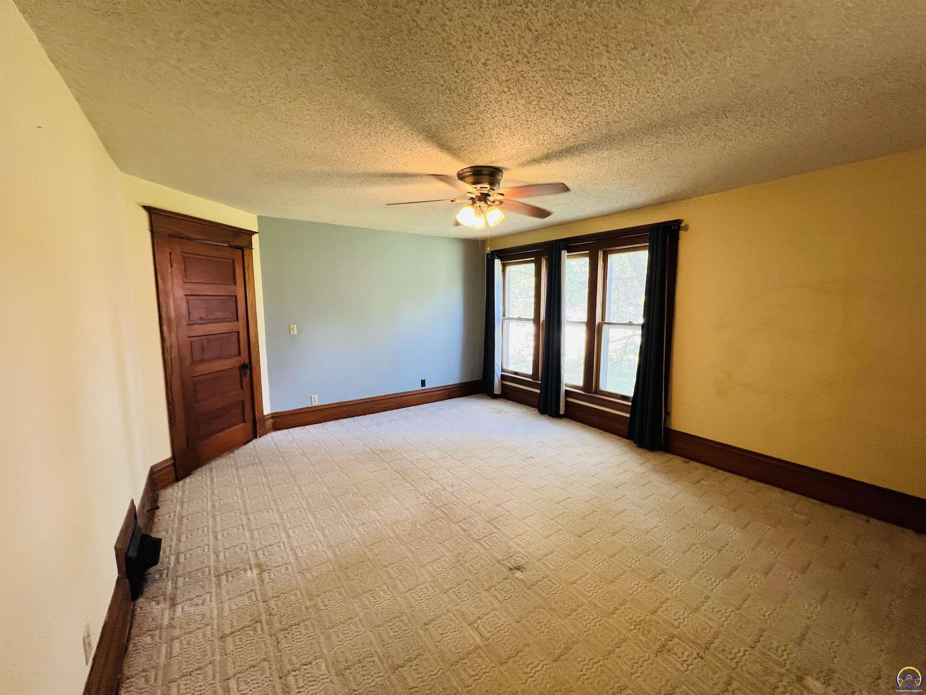 703 Pioneer Street Seneca, KS 66538 - Photo 33 of 40