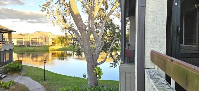 $1,900 | 10263 Gandy Boulevard North, Unit 2014, St. Petersburg, FL 33702