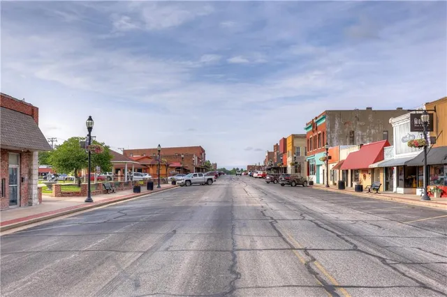 $150,000 | 7378 Southeast 70th Street, Riverton, KS 66770