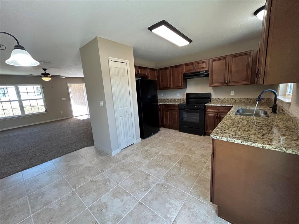 12809 Southwest 83rd Terrace Ocala, FL 34473 - Photo 12 of 28
