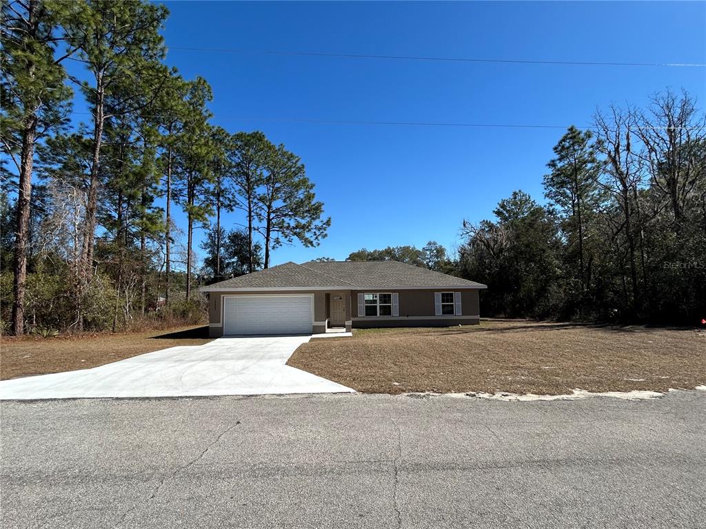 12809 Southwest 83rd Terrace Ocala, FL 34473 - Photo 2 of 28