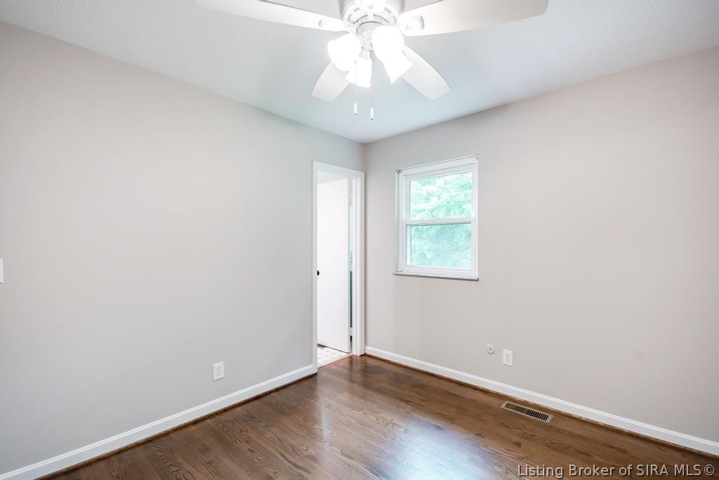 4011 Hunters Trail Floyds Knobs, IN 47119 - Photo 32 of 79