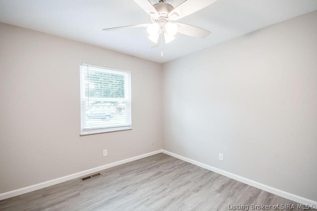 4011 Hunters Trail Floyds Knobs, IN 47119 - Photo 36 of 79