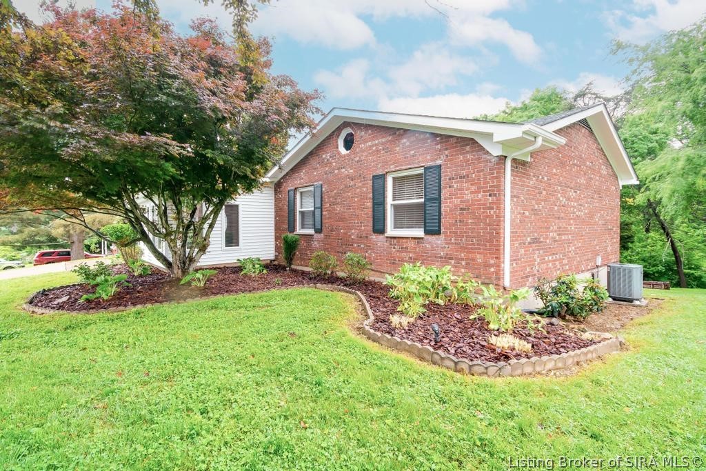 4011 Hunters Trail Floyds Knobs, IN 47119 - Photo 78 of 79