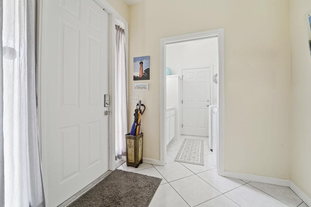 17664 Cinquez Park Road West Jupiter, FL 33458 - Photo 15 of 24 042926-199