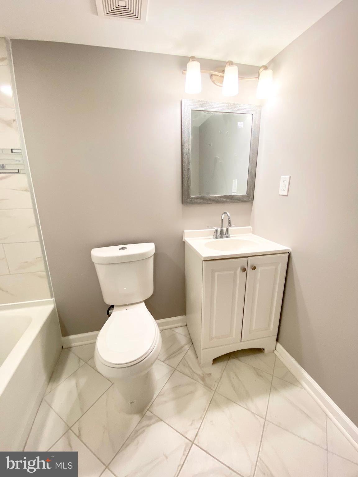 5403 Bucknell Road Baltimore, MD 21206 - Photo 14 of 15 Gallery Image 14